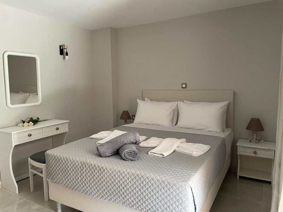 Arian Apartments Argostoli  Bagian luar foto