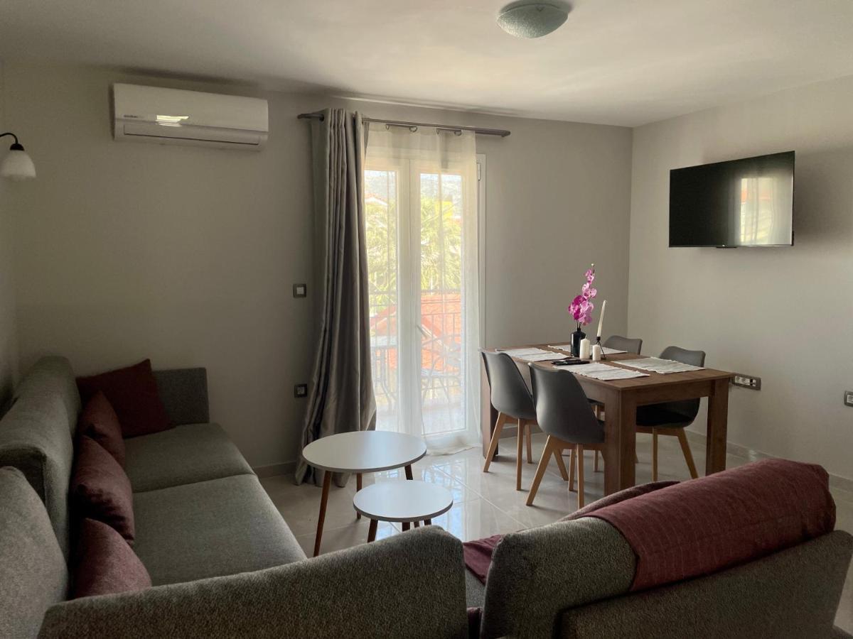 Arian Apartments Argostoli  Bagian luar foto