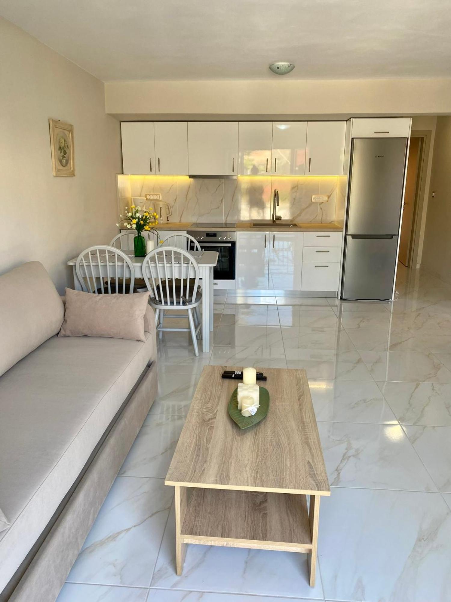 Arian Apartments Argostoli  Bagian luar foto